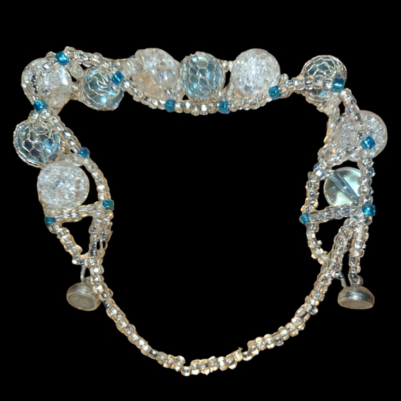6 in Handmade Festive Seed Beaded bracelet with Magnetic Clasp L6 - Picture 3 of 3